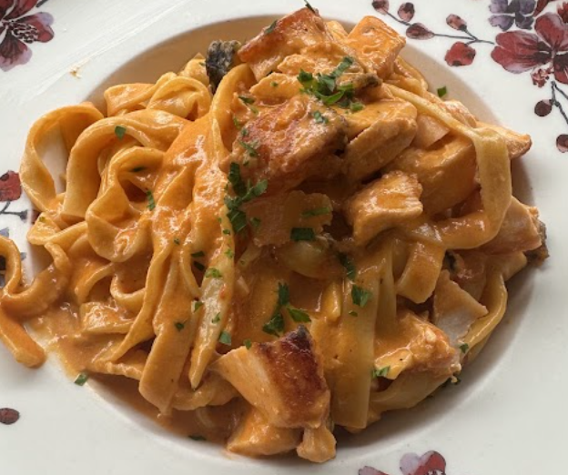 Bottega signature dishes Mezzemaniche BoscaiolaMezzelune Ai PorciniSalmon Fettuccine